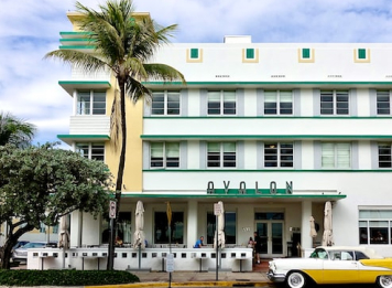 Lakeview Suites